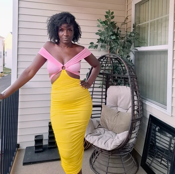 Two Toned How You Like It Dress